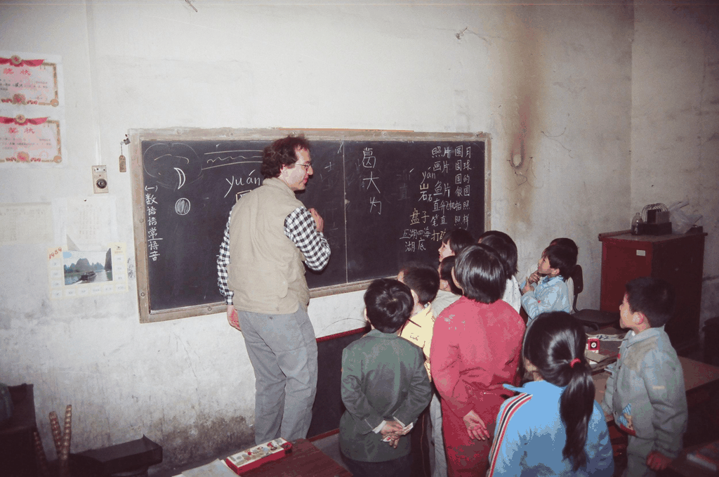 90年代乡村教室里的外籍教师