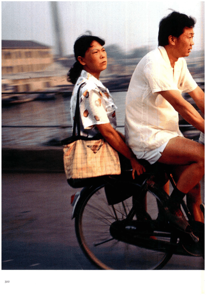 1980年代城市街头骑行