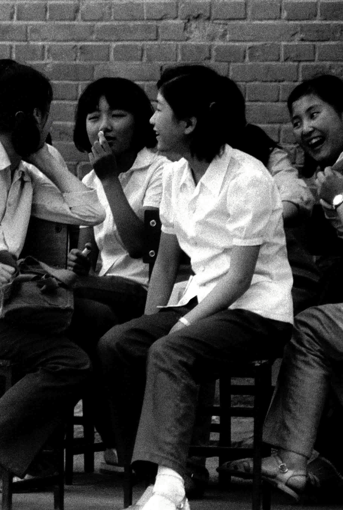 八十年代青年合影